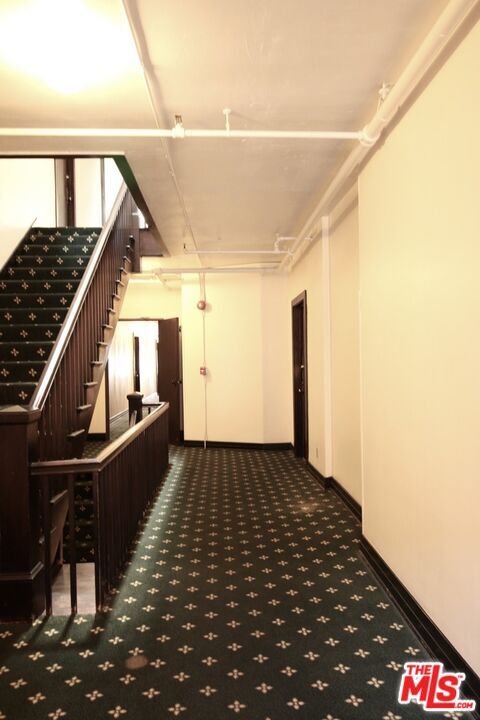 Building Photo - 2121 James M Wood Blvd