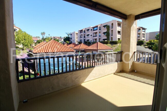 Building Photo - 2522 Clairemont Dr