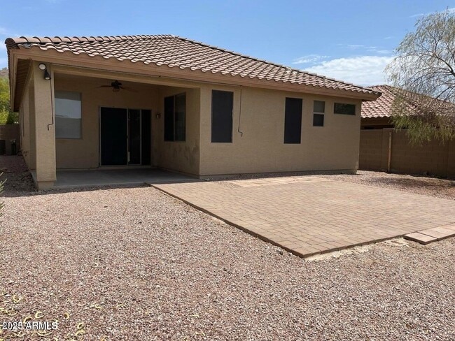 Building Photo - 38410 N Pagoda Ln