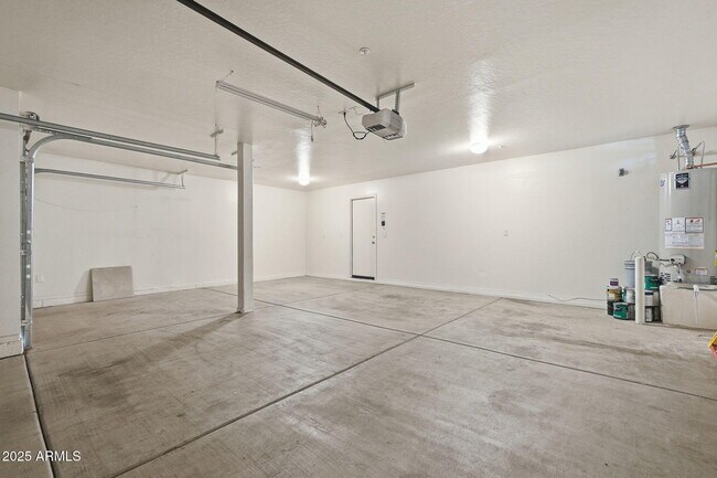 Building Photo - 7842 E Nestling Way