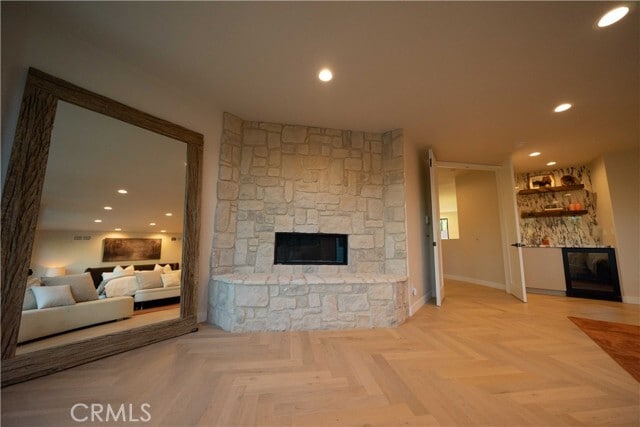 Building Photo - 17437 Oak Creek Ct