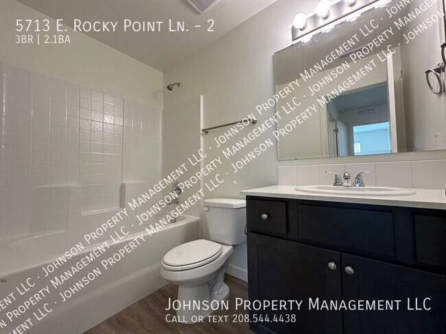 Building Photo - 5713 E. Rocky Point Ln.-2