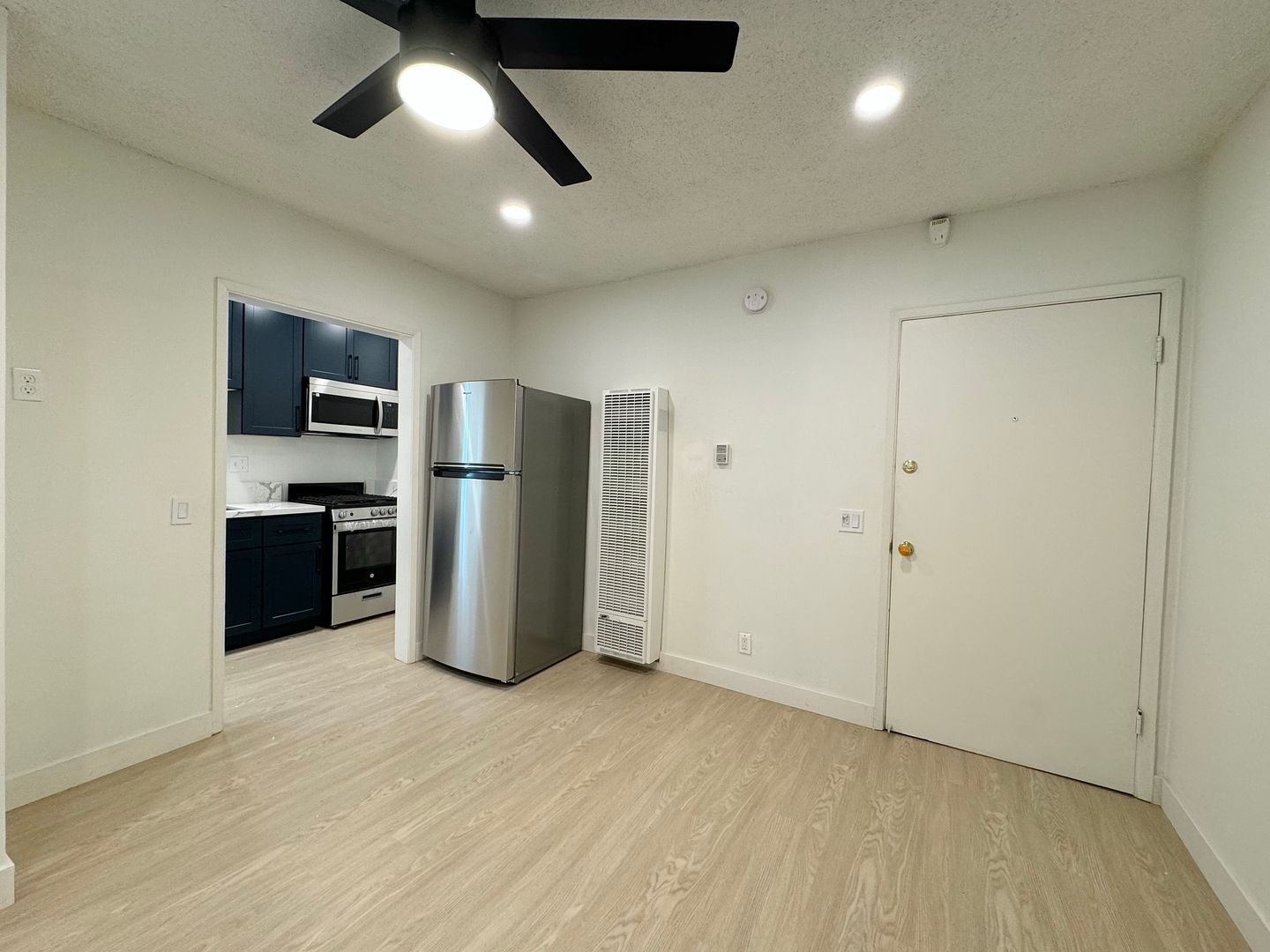 Building Photo - 3623 Keystone Av