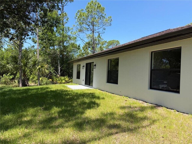 Building Photo - 23367 Mayville Ave