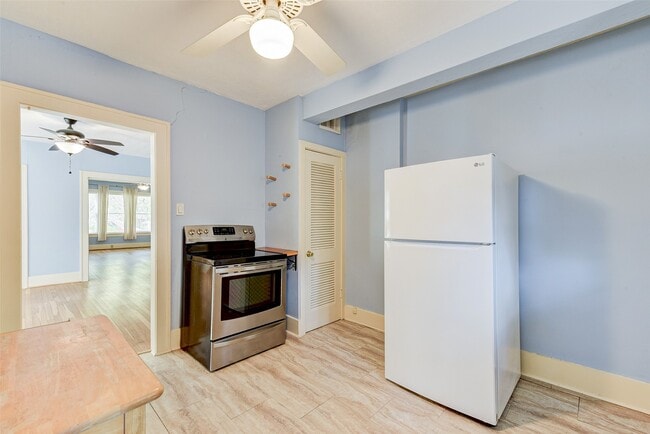 Building Photo - 1737 Branard St