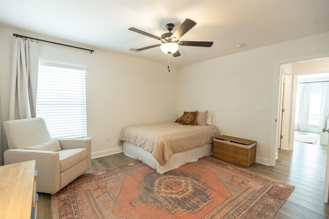 Building Photo - 1358 Landon Hills Dr