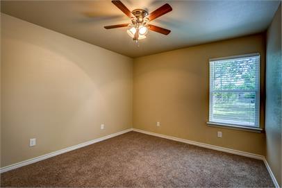 Building Photo - 728 W Walker St