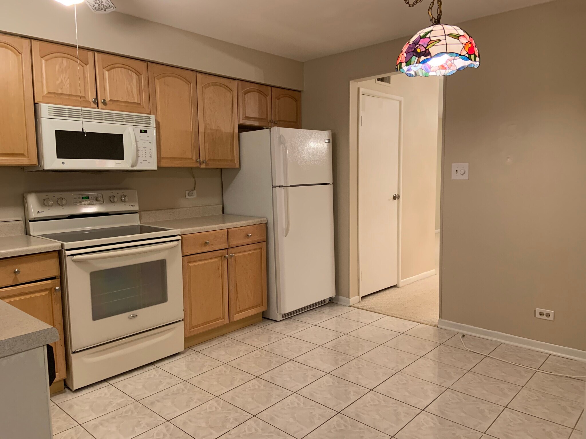 Building Photo - 9422 Bay Colony Dr