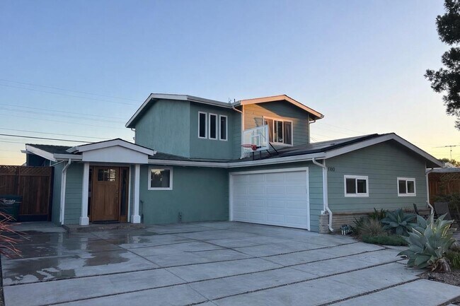 Building Photo - 1180 Pecos Way