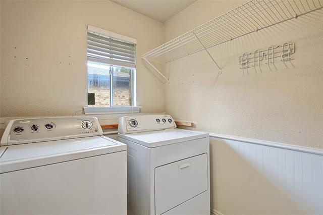Building Photo - 2509 Westridge Dr