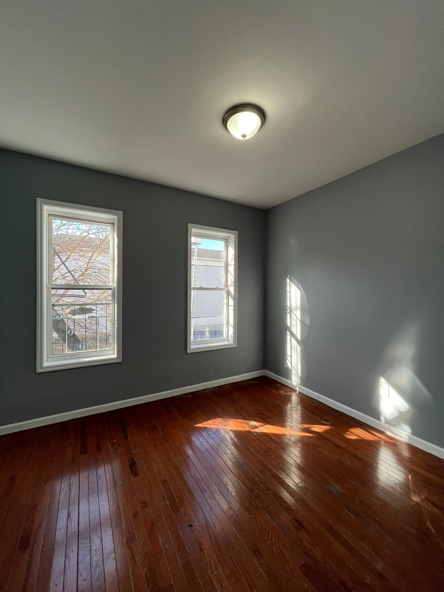 Building Photo - 82 Fulton Ave