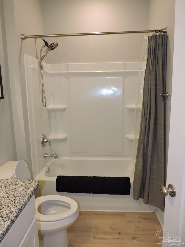 Building Photo - 10612 Davenport Lp