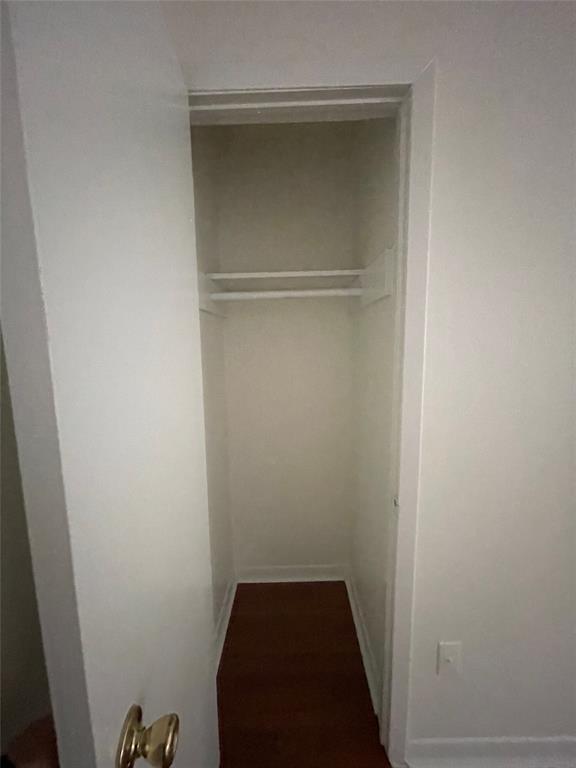 Building Photo - 3106 Duval St