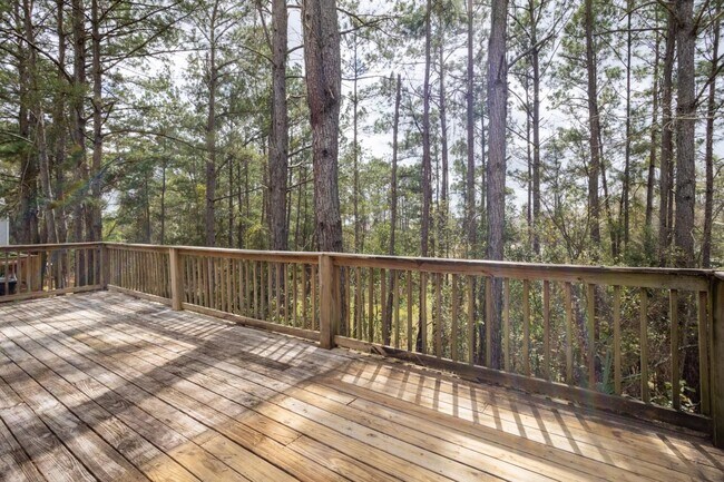 Building Photo - 3569 Chatelaine Dr