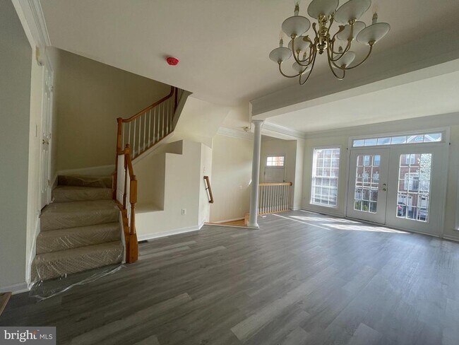 Building Photo - 41851 Cinnabar Square