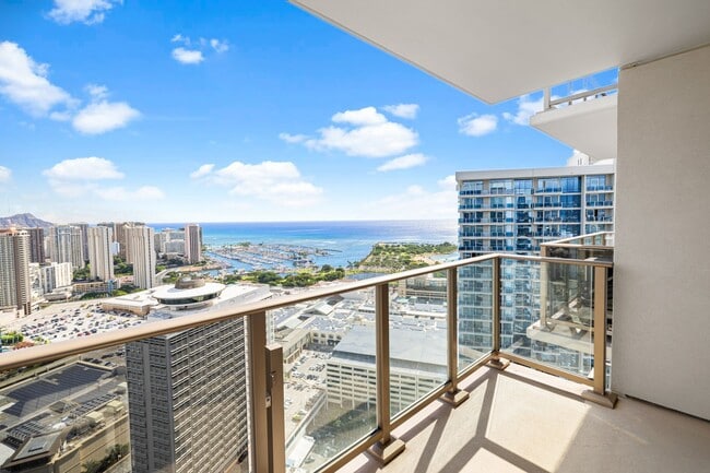Building Photo - 1388 Kapiolani Blvd