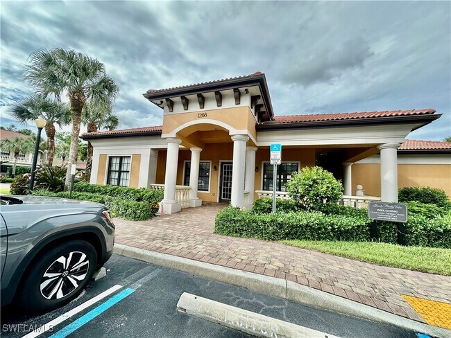 Building Photo - 1334 Corso Palermo Ct