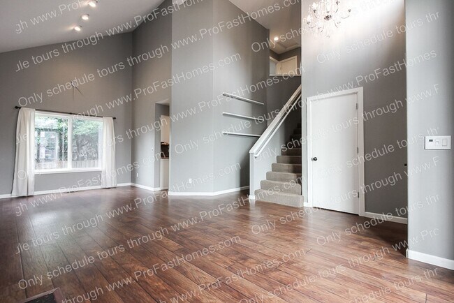 Building Photo - 12144 SW Anton Dr