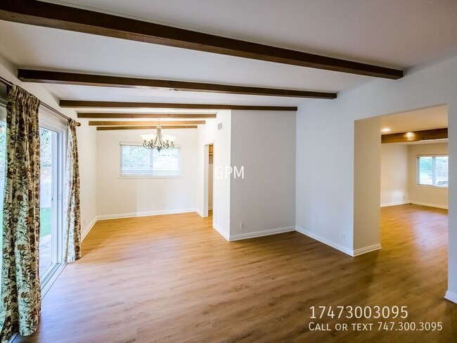 Building Photo - Dream Home in La Crescenta!