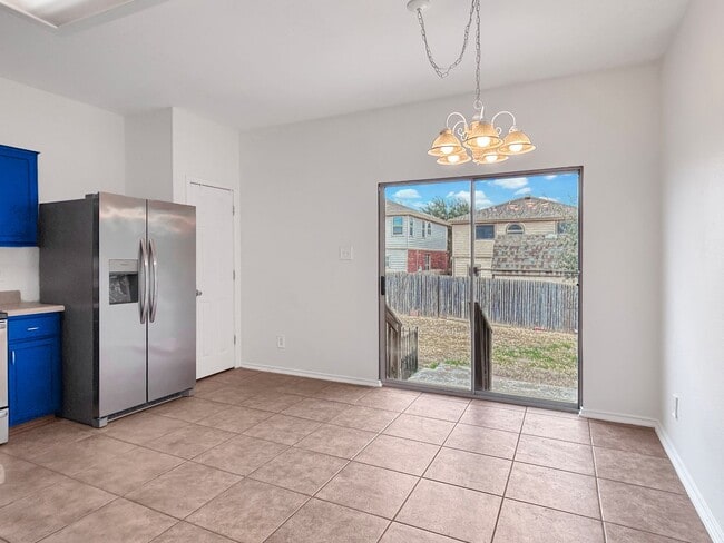 Building Photo - Alamo Ranch 3/2 + Flex Space, Stainless Appliances & 2-Car Garage