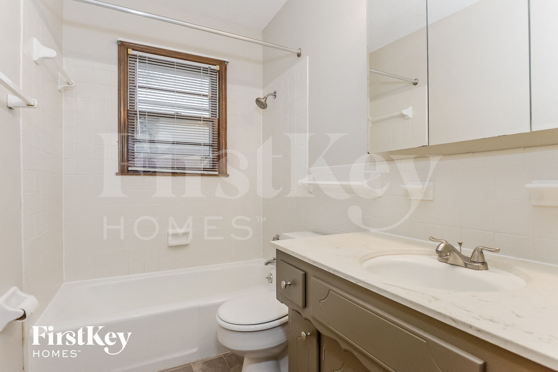 Building Photo - 9603 Hardy St