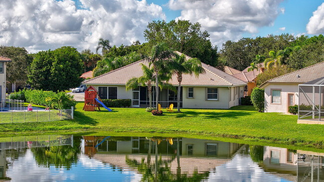 Building Photo - 5035 NW 57th Way