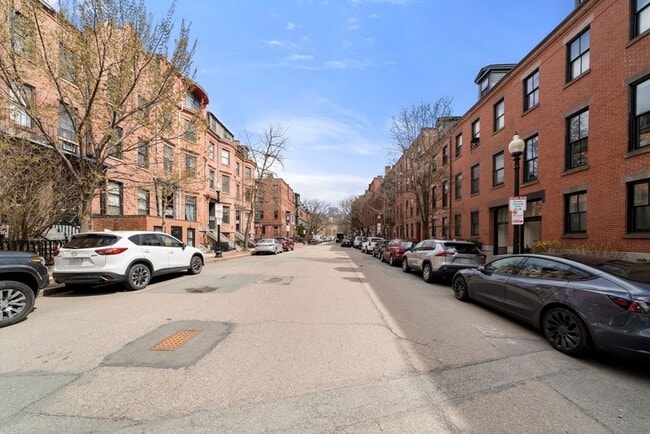 Building Photo - 290 Shawmut Ave
