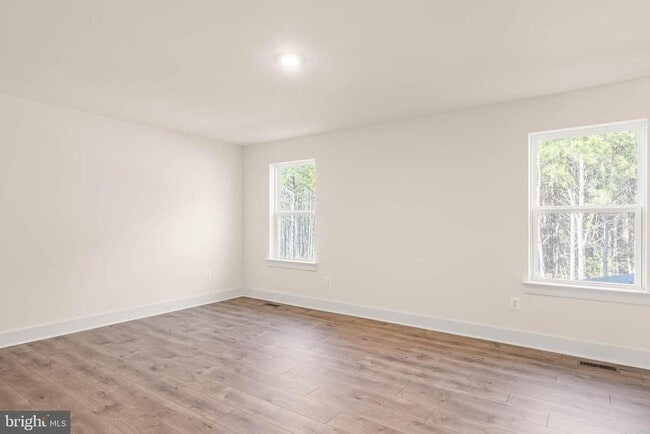 Building Photo - 383 Scranton Ln