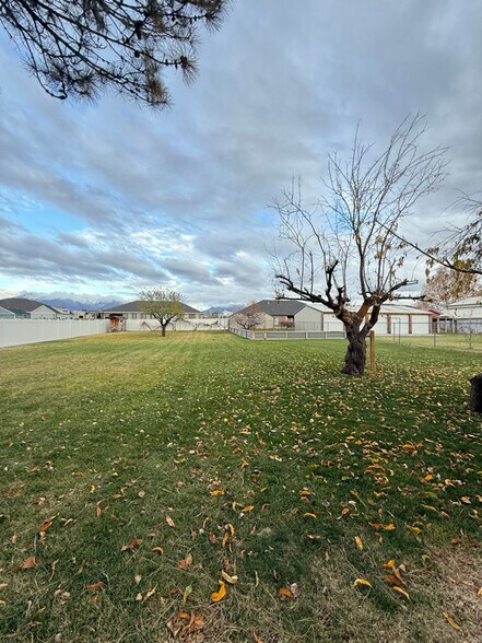 Building Photo - 1108 N 1500 W