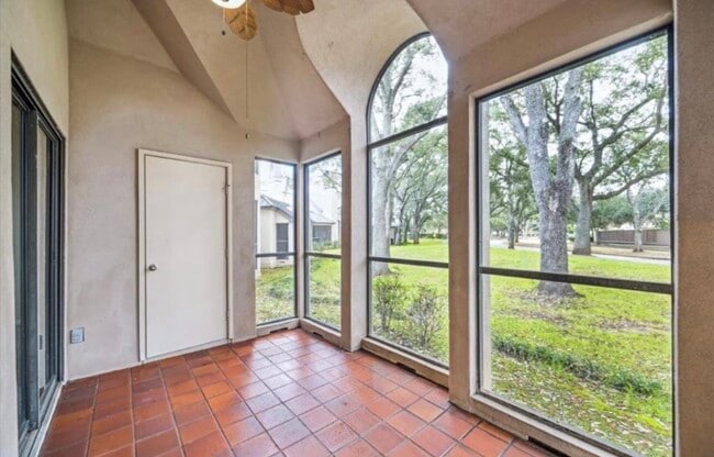 Building Photo - 4144 Greystone Way