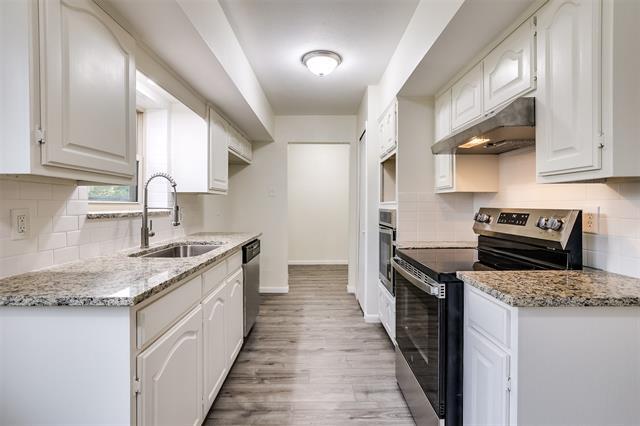 Building Photo - 4301 Oleander Trail