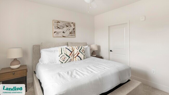 Building Photo - 170 Graphics Dr