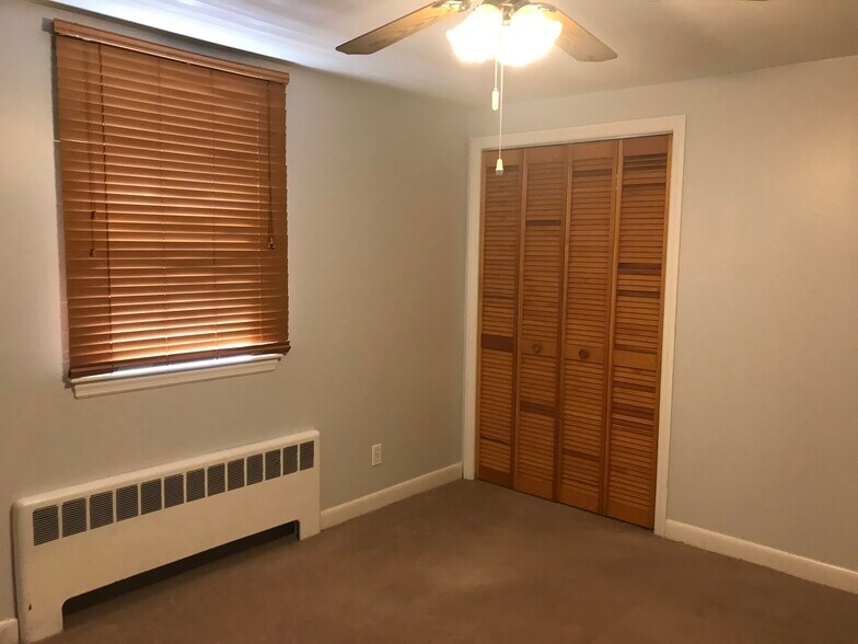 Building Photo - 40 Neillian Way