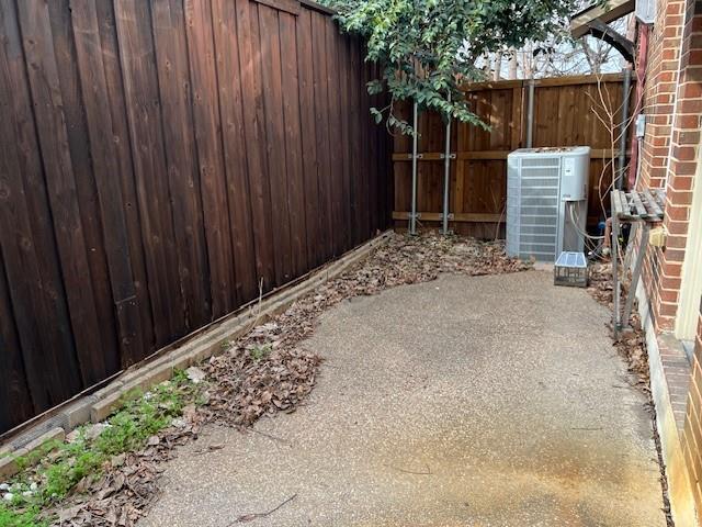 Building Photo - 13336 Patito Pl