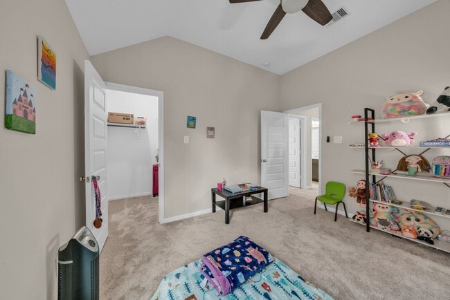 Building Photo - 2030 Woodland Pine Ct