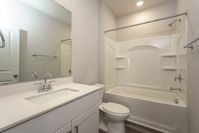 Building Photo - 1036 Cherry Stem Rd