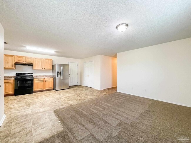 Building Photo - 8921 Camshire Cir