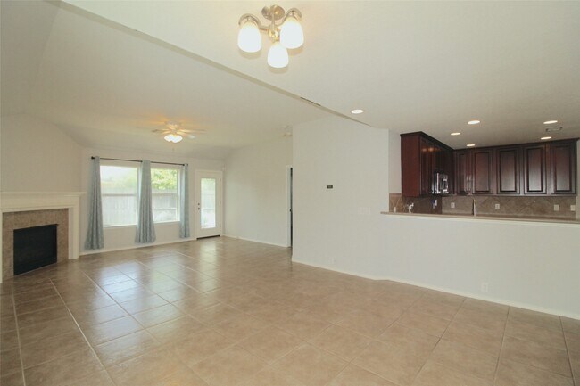 Building Photo - 7202 Toad Hollow