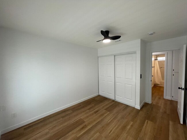 Building Photo - Freshly Remodeled & Full of Charm on Banbury