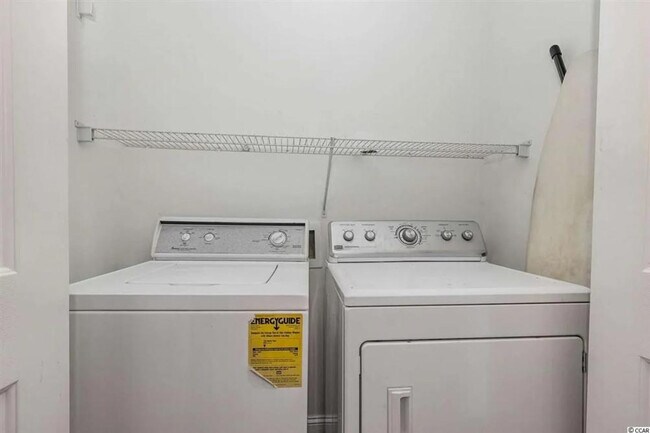 Building Photo - 4879 Luster Leaf Cir