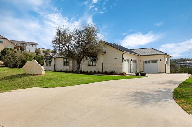 Building Photo - 15421 McCormick Vis