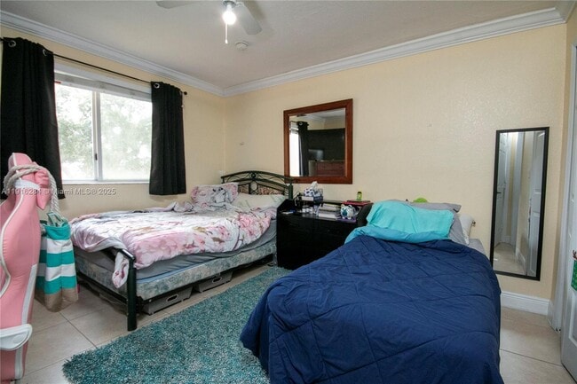 Building Photo - 21100 SW 87th Ave