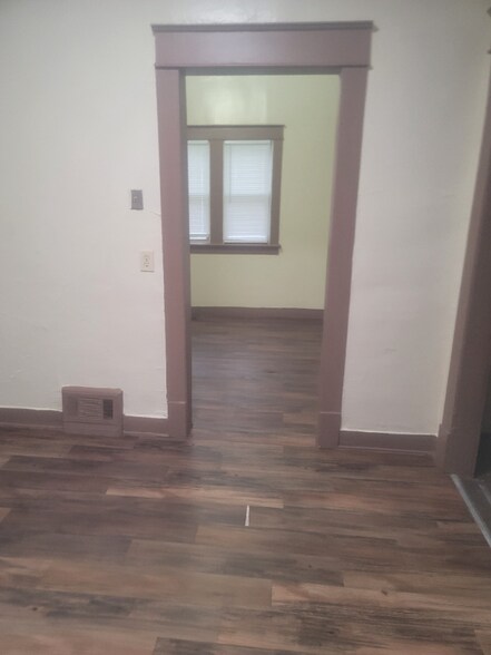 Building Photo - 1259 Pearl St