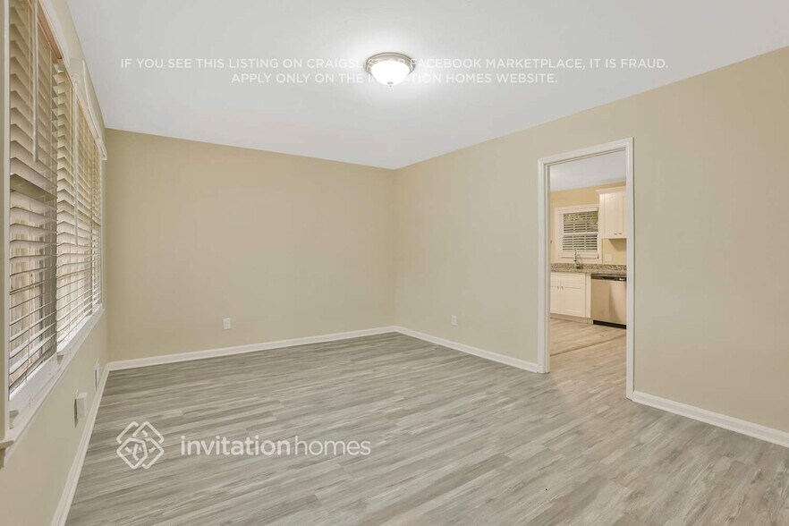 Building Photo - 6255 David Ln SW