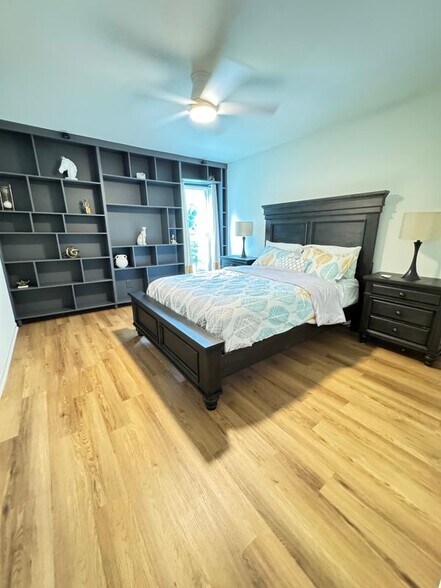 Building Photo - 2680 Greentree Dr SE