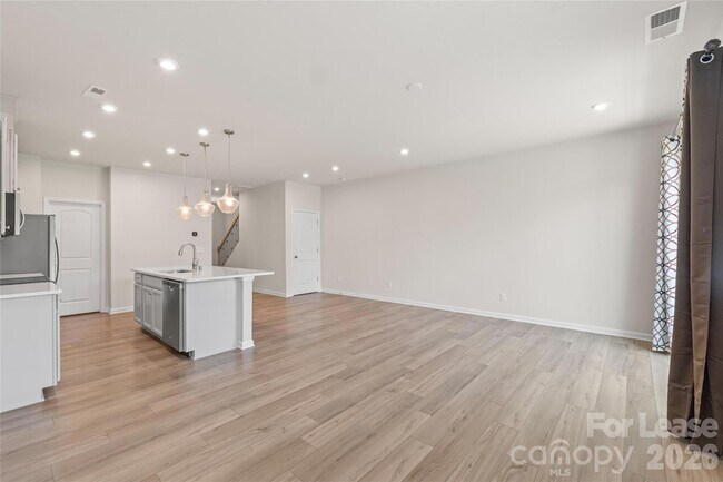 Building Photo - 5612 Axil Ln