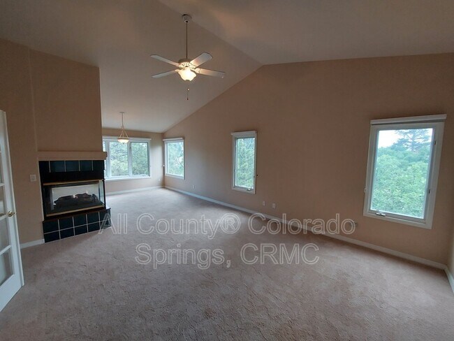Building Photo - 5035 Langdale Way