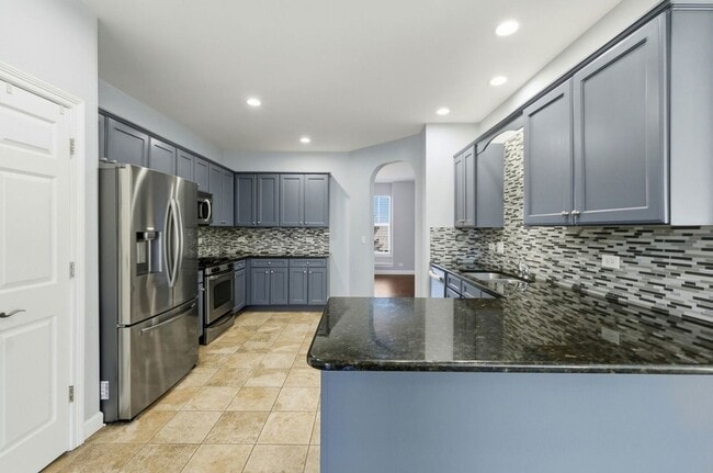 Building Photo - 218 Goldenrod Dr