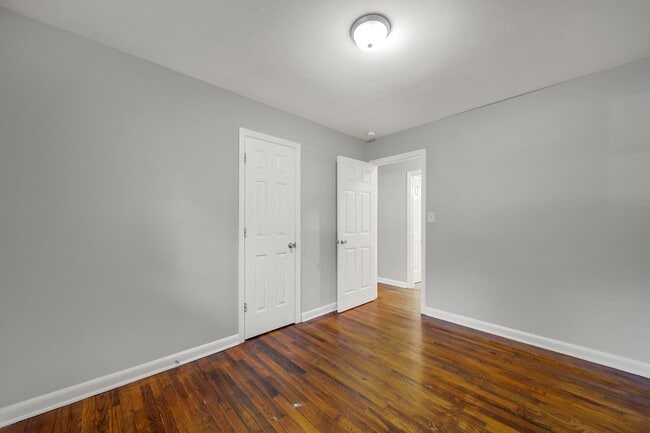 Building Photo - Lovely Three Bedroom Home in Monroe!