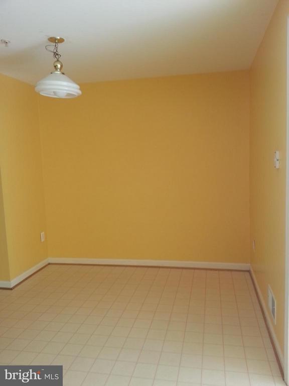 Building Photo - 13763 Palmetto Cir